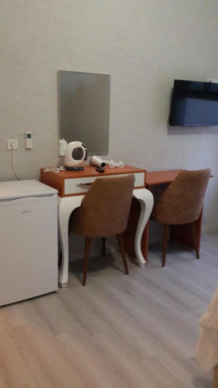 Lafontaine Konak Otel Mudanya Luaran gambar