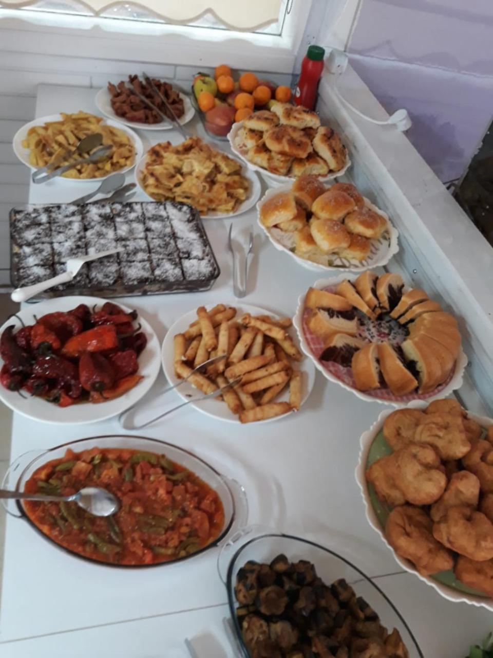 Lafontaine Konak Otel Mudanya Luaran gambar